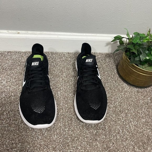 Nike Womens Free RN Flyknit Size 8.5 Black Athletic Running Sneakers Shoe - Picture 9 of 9